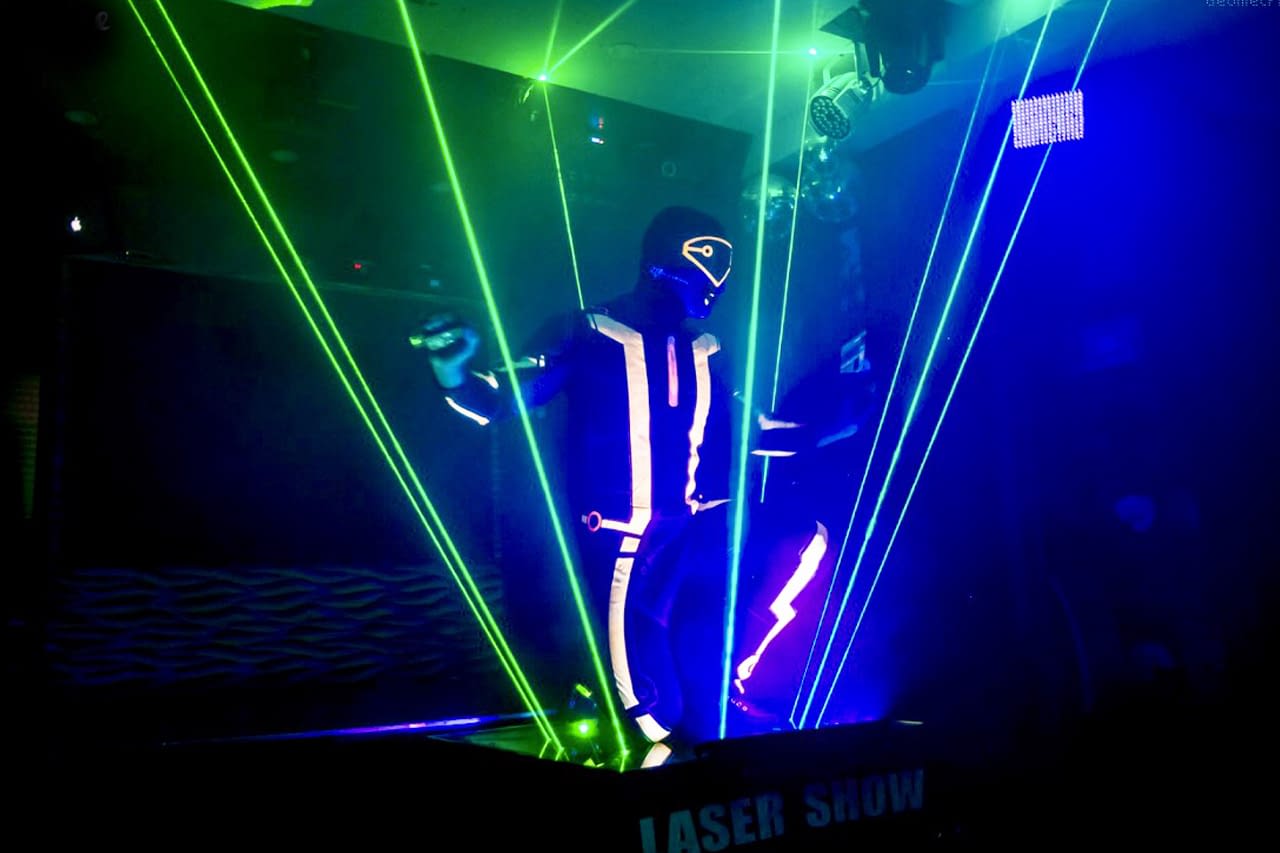 Laser Show for Unforgettable Events | LASER SHOW USA
